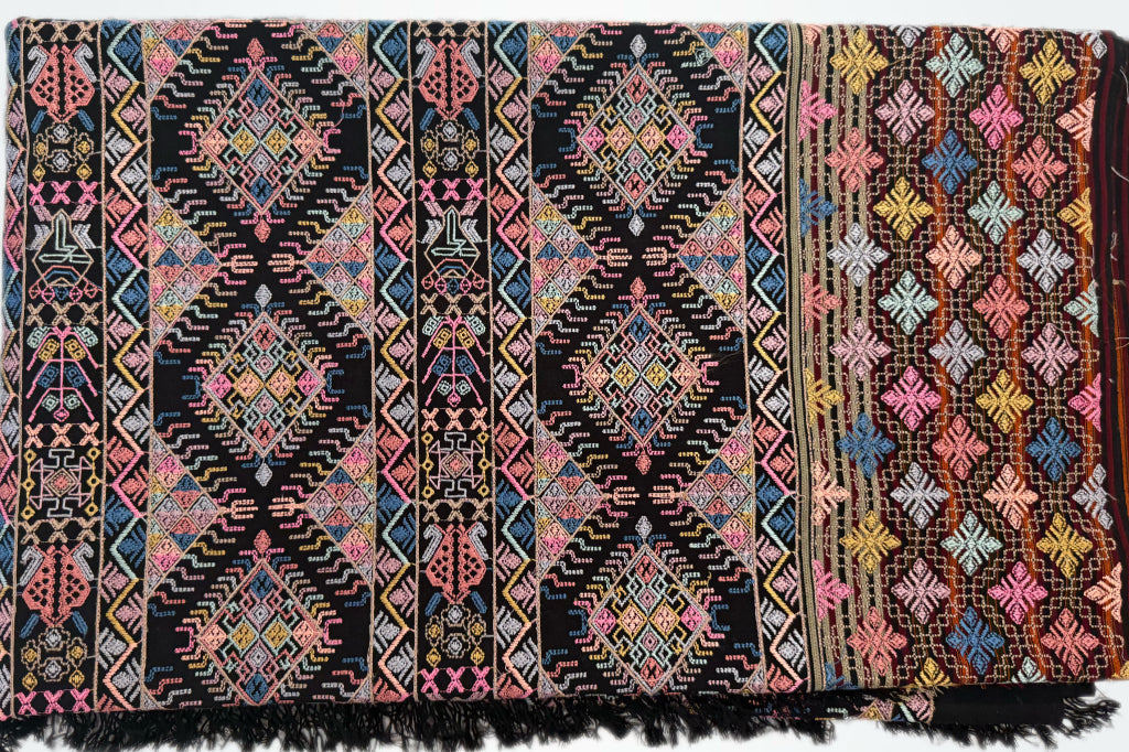 Bhutanese Kira (Black Kishuthara)