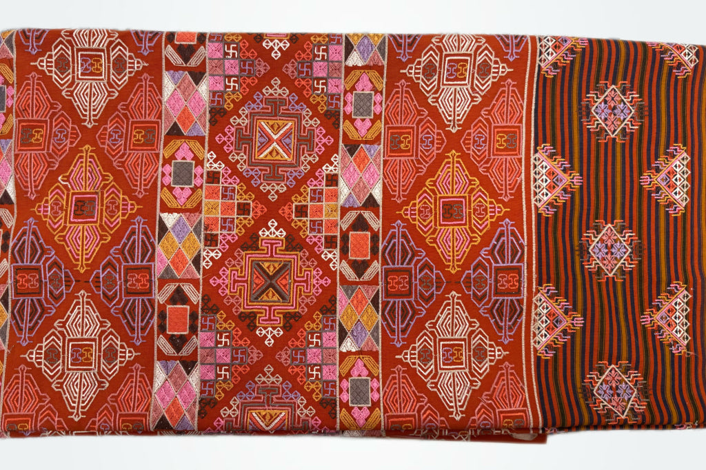 Bhutanese Kira (Orange Kishuthara)